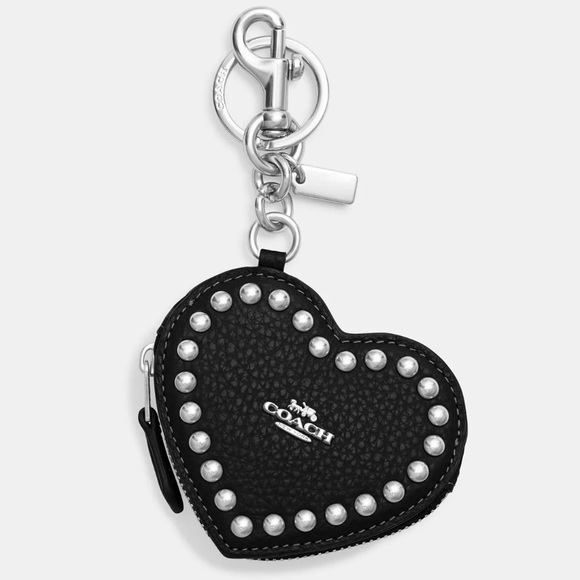 Coach NWT Heart Pouch with Rivets Coin Purse - Picture 1 of 7